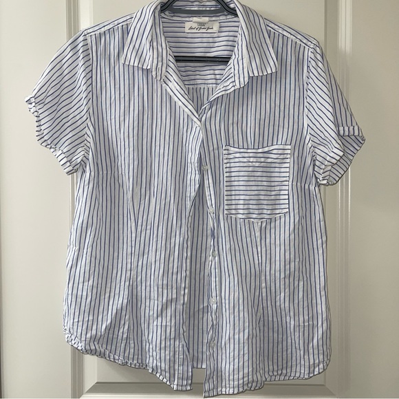Striped short sleeve button down - Picture 1 of 2